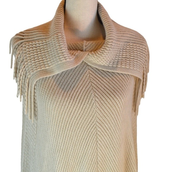 Francesca’s Light Cream Fringe Cowl Neck‎ Shawl Poncho Cape OSFM NEW - Picture 3 of 6